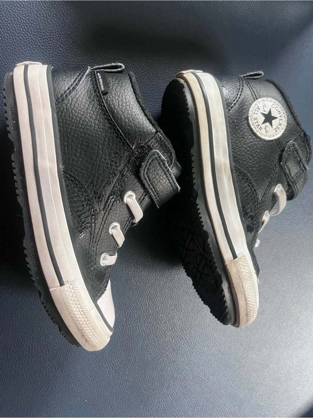 Converse play everyday cream